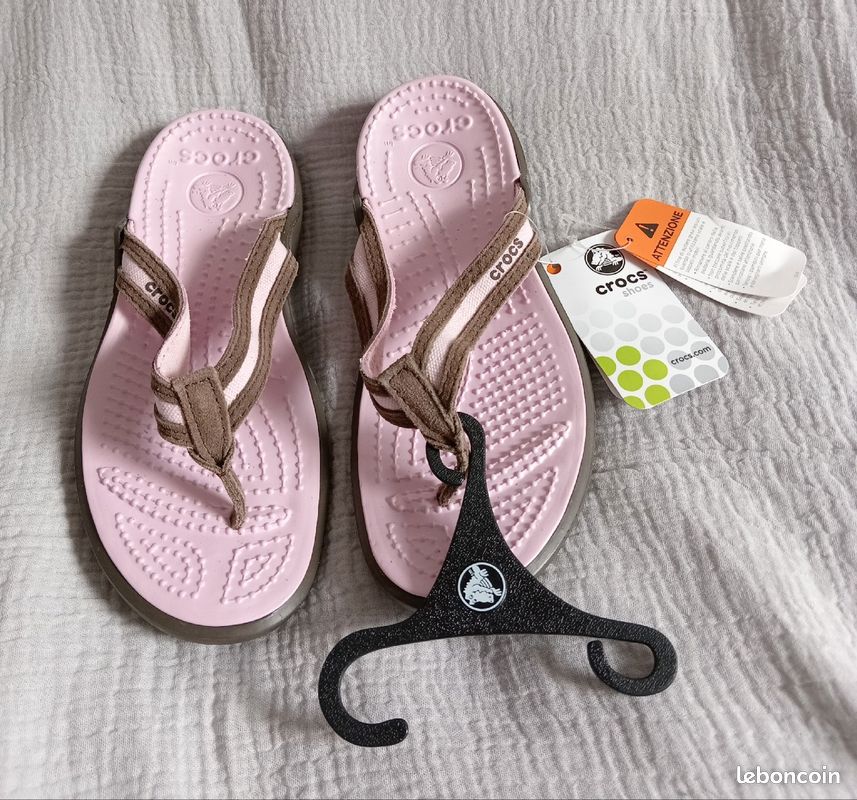 Tongs Crocs roses marrons P 33 - anges78 - 24 euros (image 1)