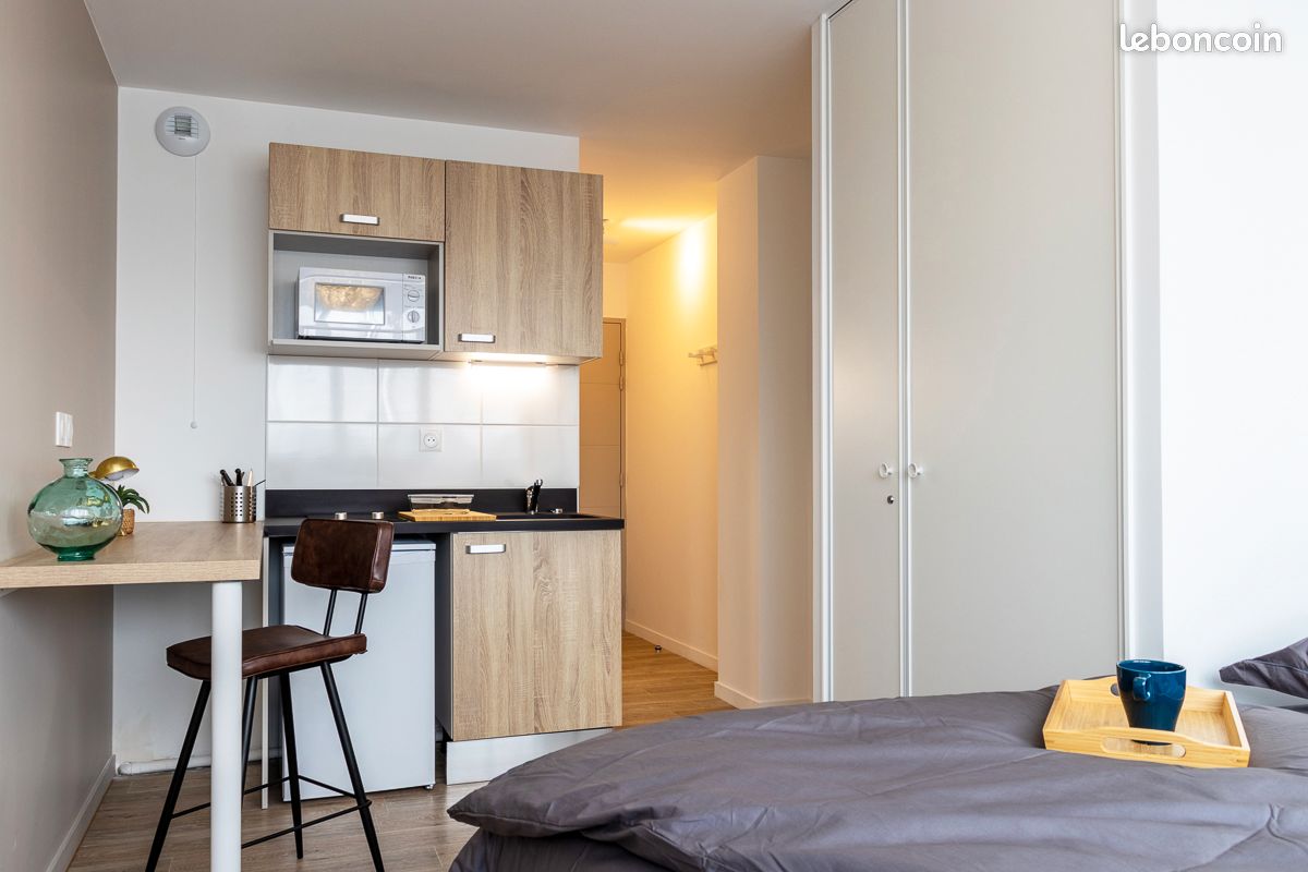 Appartement 1 pièce 18 m² · à Bron · 18 m² · 789 €