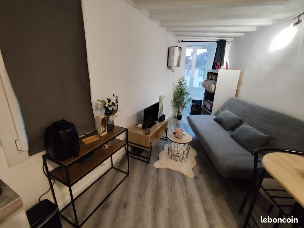 Appartement 1 pièce 13 m² · à Meulan-en-Yvelines · 13 m² · 500 €/mois