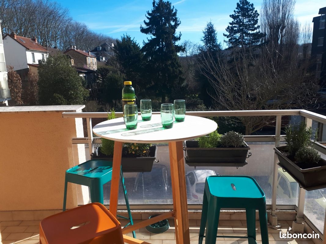 Appartement 4 pièces 82 m² · à Versailles · 82 m² · 1 950 €