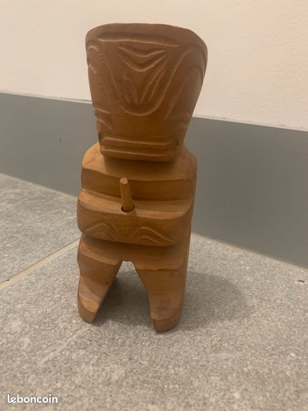 Statuette polynésienne (image 1)
