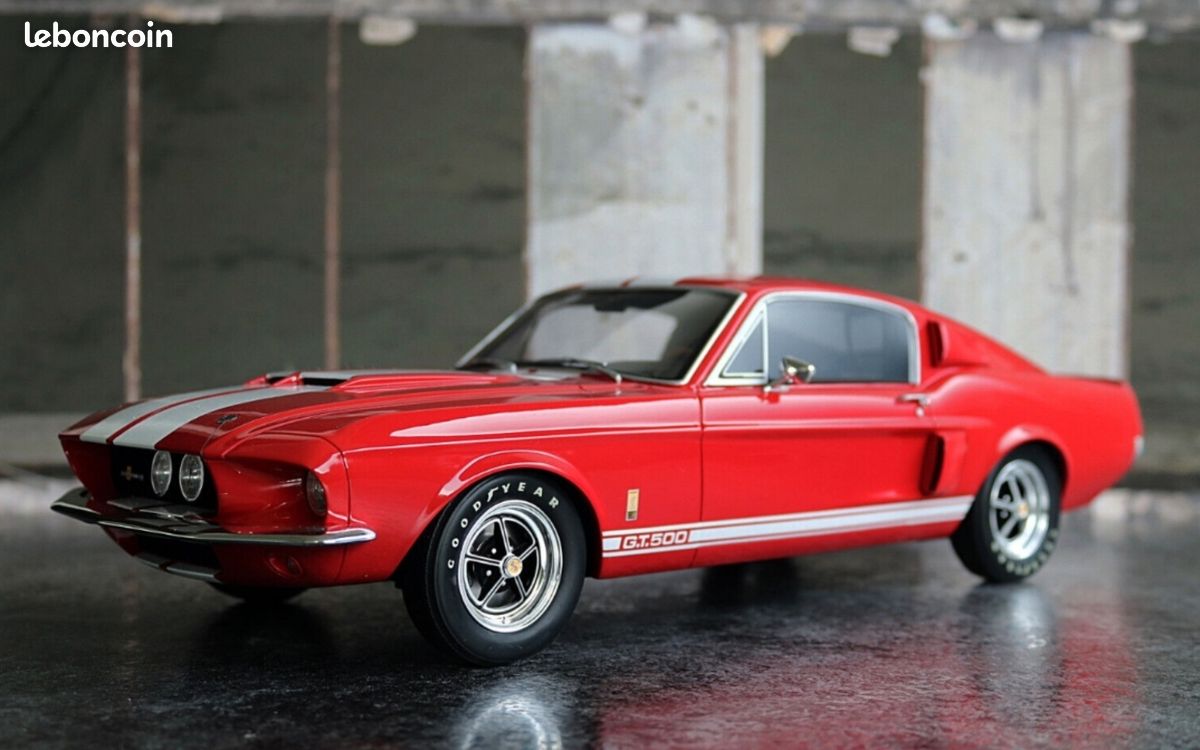 Ford Mustang Shelby GT500 2022 color rojo vista trasera 4K descarga de