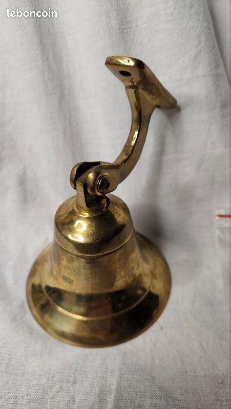 Cloche De Bateau En Laiton Massif 27,9 Cm : Le Charme Vintage Qui Sonne Juste !