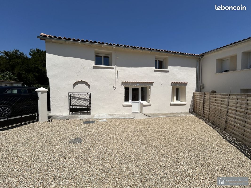 Maison 5 pièces 80 m² · à Bougneau · 80 m² · 750 €