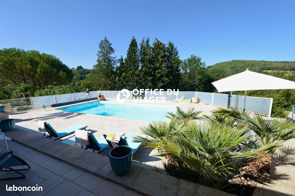 Maison 5 pièces 210 m² · à Aubin · 210 m² · 229 000 €