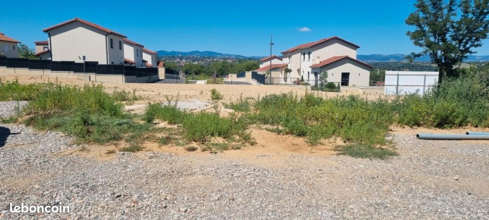 Terrain 378 m² · à Solaize · 199 900 €