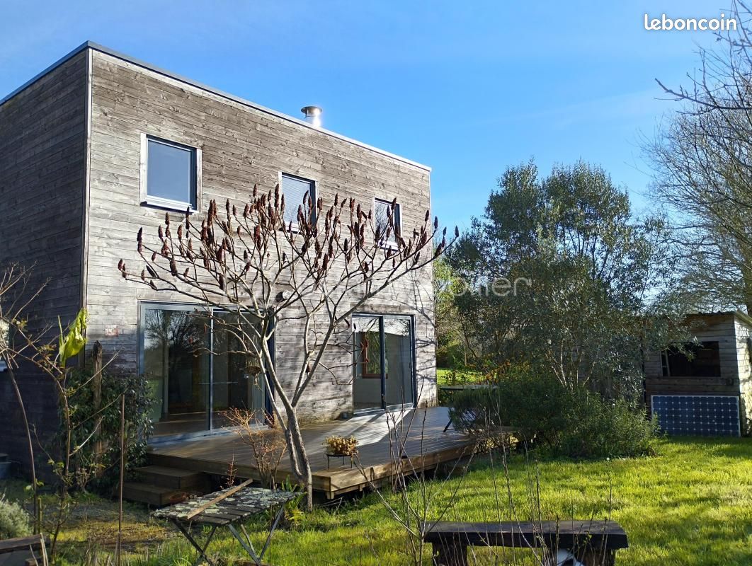 Maison 4 pièces 75 m² · à Férel · 75 m² · 242 000 €