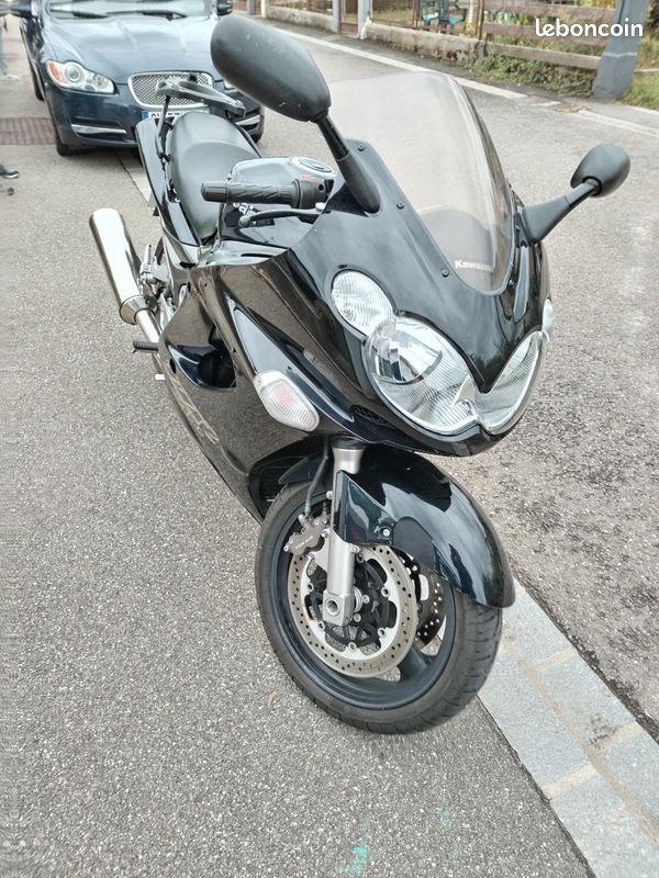 Kawasaki ZZR 1200 année 2002 (image 2)