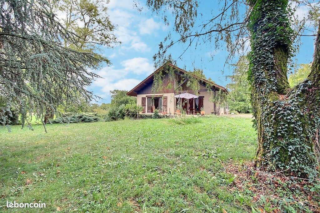 Maison 4 pièces 105 m² · à Lully · 105 m² · 398 000 €