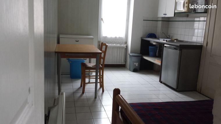 Dinard studio meuble pres commerces et plage