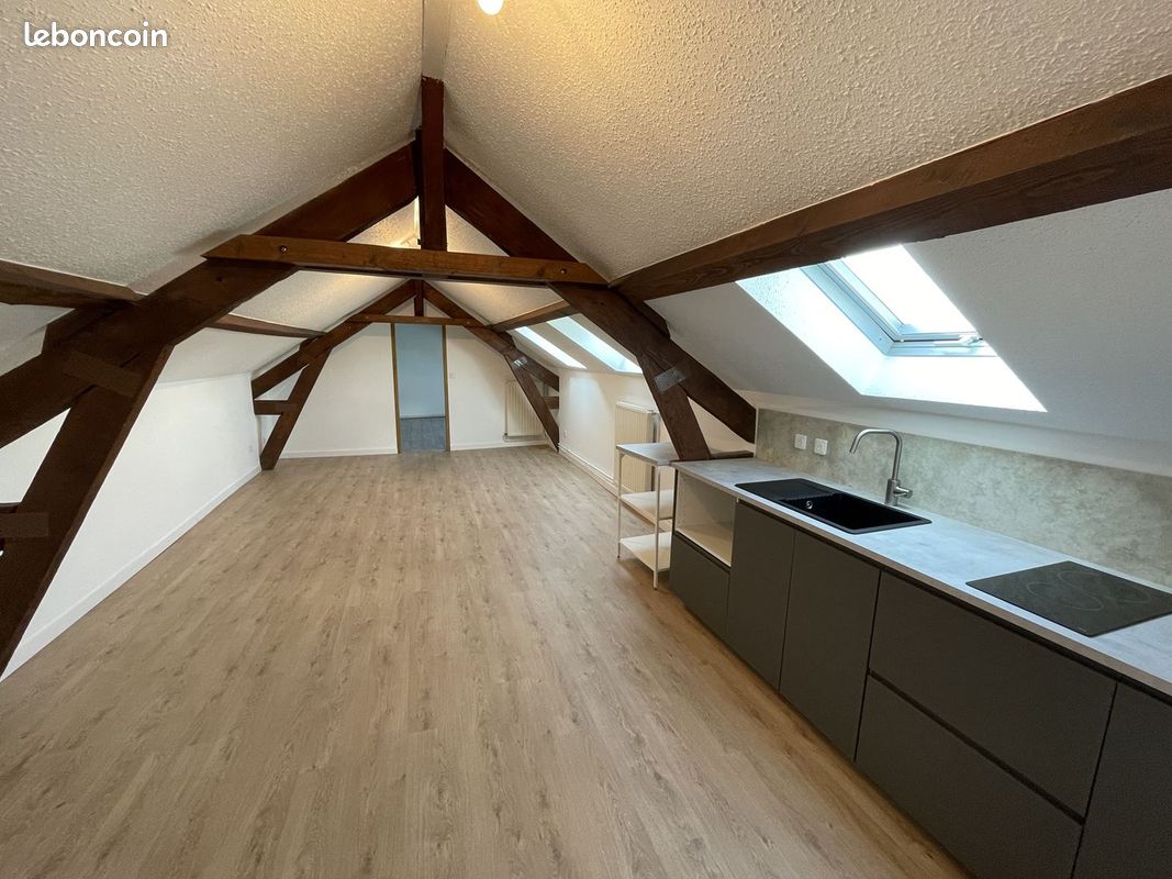 Appartement 2 pièce(s) 36 m²à louer Vesoul