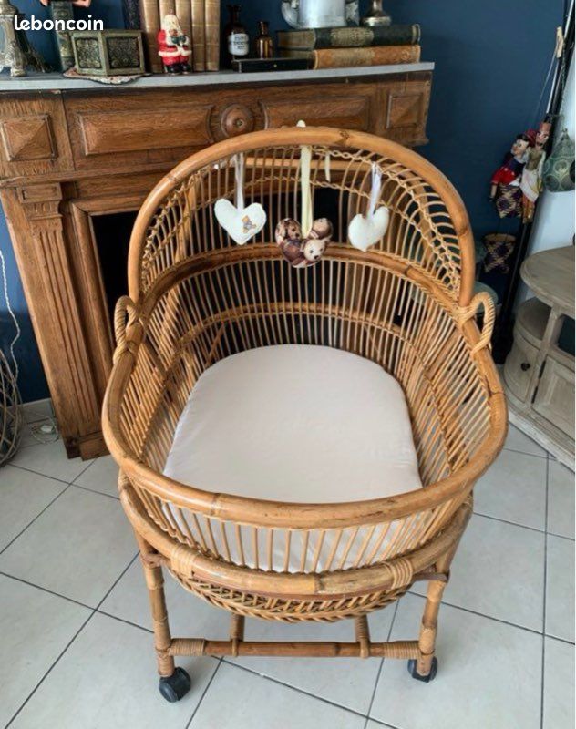 Ancien couffin berceau poussette en rotin / osier vintage (image 5)