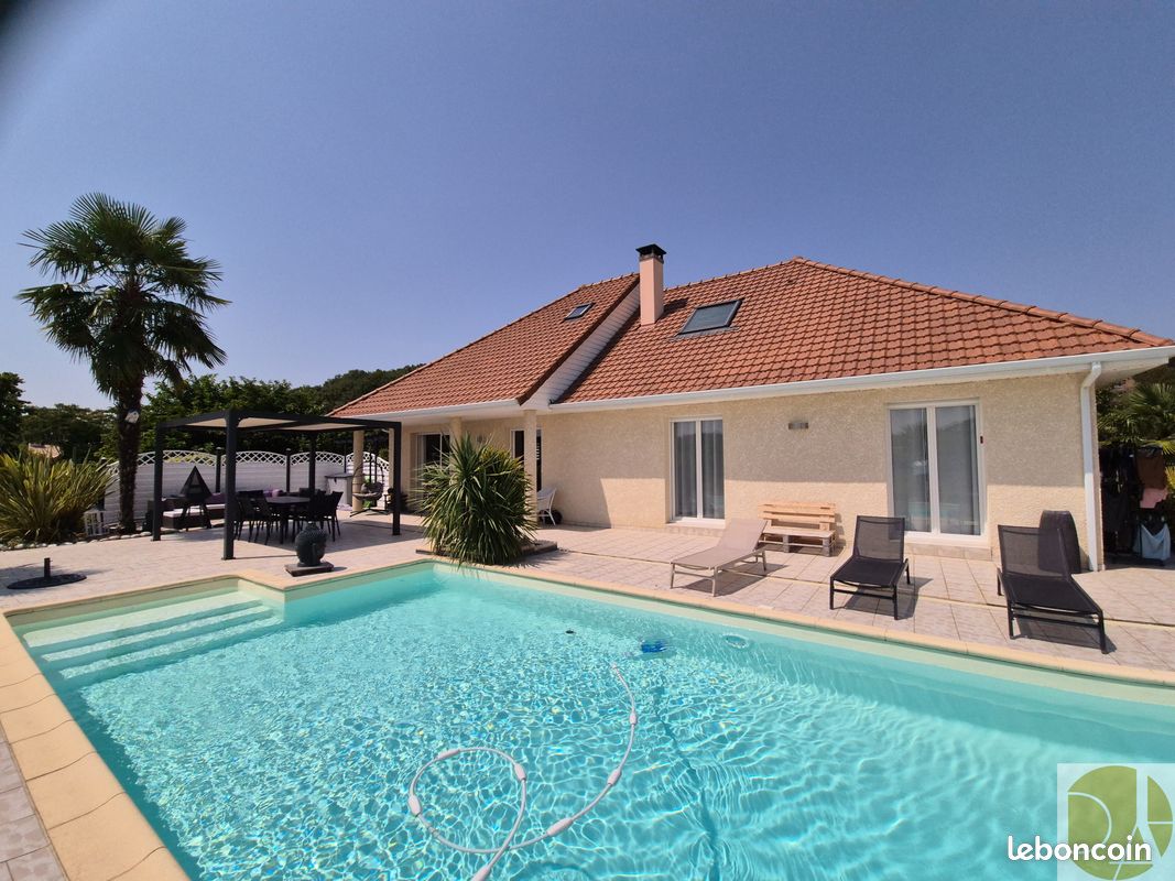 Maison 6 pièces 150 m² · à Montardon · 150 m² · 449 335 €