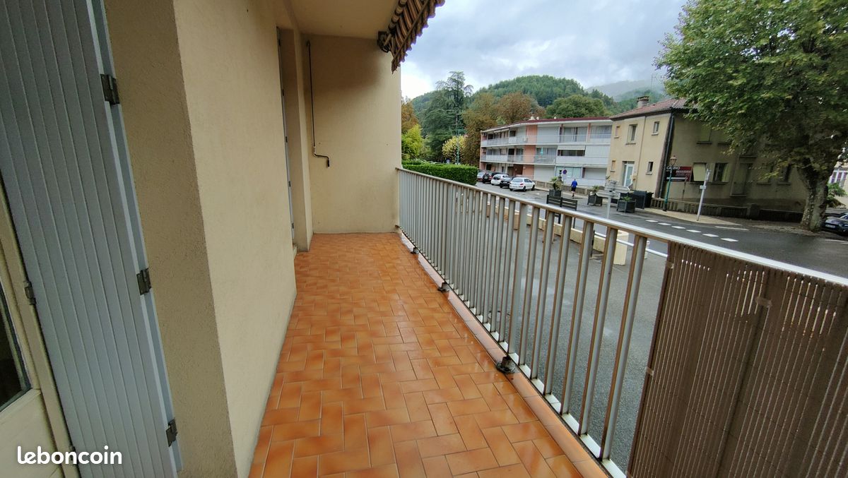 Appartement 3 pièces 65 m² · à Vals-les-Bains · 65 m² · 800 €/mois