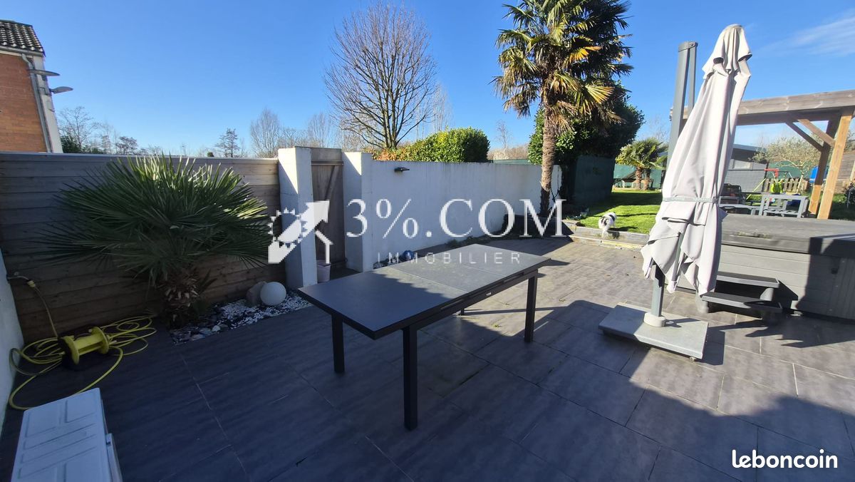 Maison 5 pièces 96 m² · à Neuville-en-Ferrain · 96 m² · 279 000 €