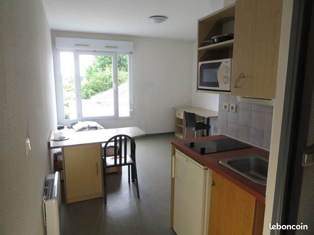 Appartement 1 pièce 20 m² · à Pau · 20 m² · 420 €/mois