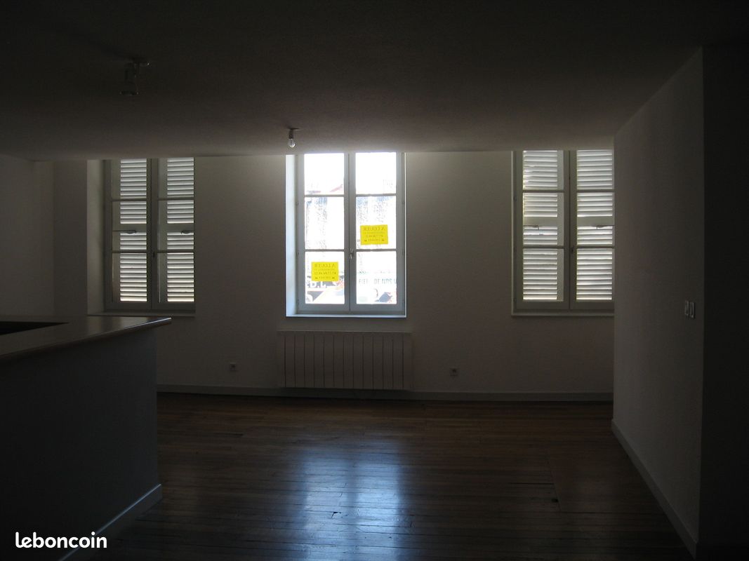 Appartement 2 pièces 66 m² · à Moulins · 66 m² · 517 €