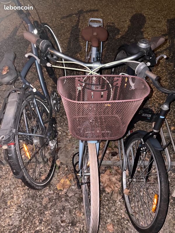 Vélo elops bleu clair (image 1)
