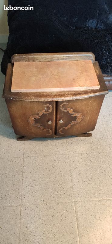 Ancien meuble de chevet (image 2)