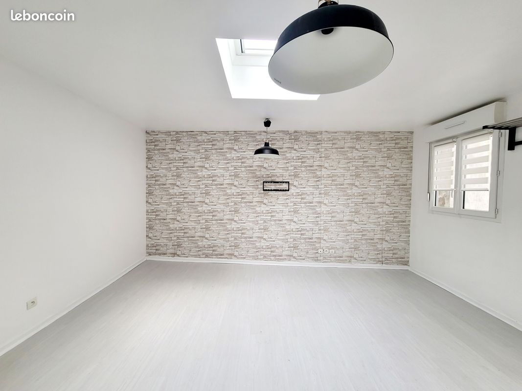 Appartement 1 pièce 25 m² · à Boulogne-sur-Mer · 25 m² · 375 €