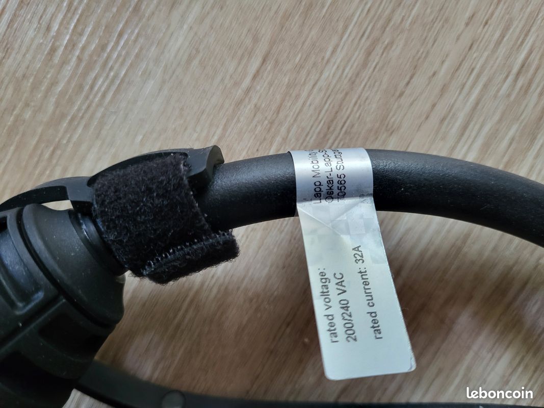 Câble de charge 5m 32A pour voiture électrique ou hybride 80 Gérardmer (image 3)