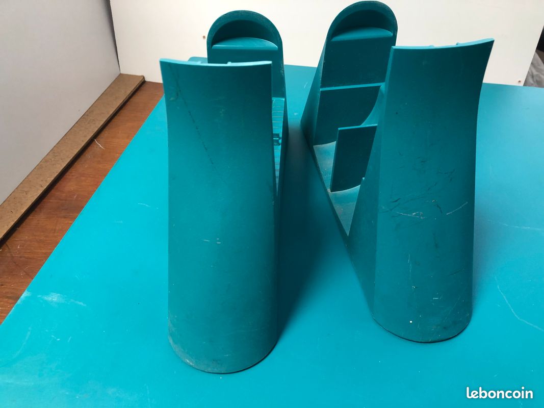 Silicon Graphics Indigo 2 Teal (image 10)