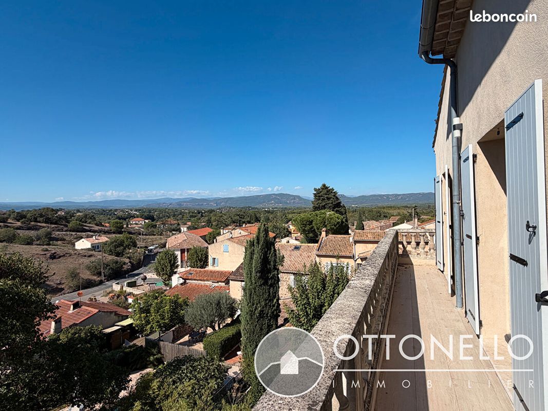 Appartement 4 pièces 93 m² · à Roquebrune-sur-Argens · 93 m² · 1 300 €/mois