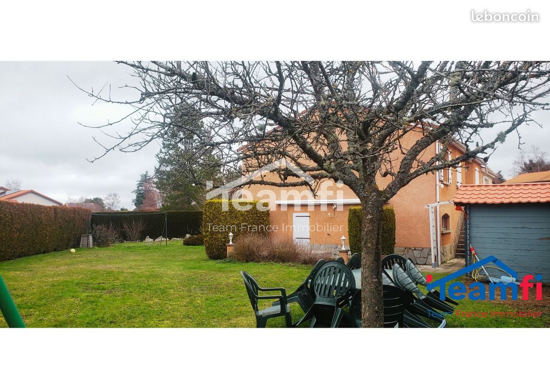 Maison 5 pièces 121 m² · à Saint-Didier-en-Velay · 121 m² · 265 000 €