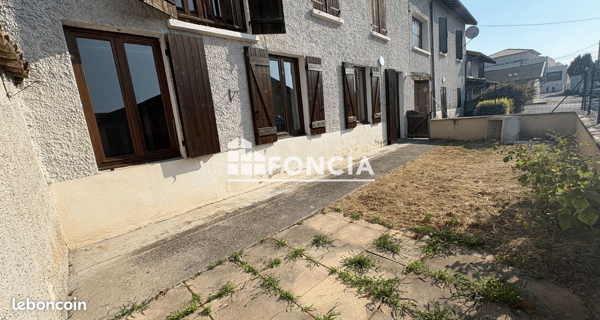 Appartement 3 pièces 81 m² · à Beynost · 81 m² · 945 €
