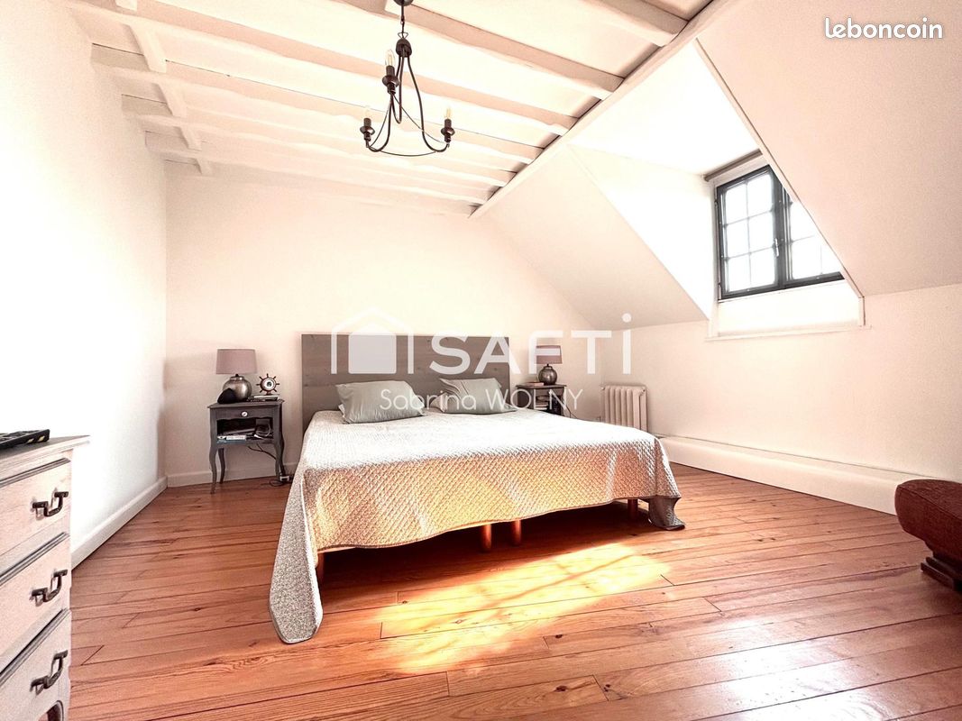 Propriété 6 pièces 230 m² (image 8)