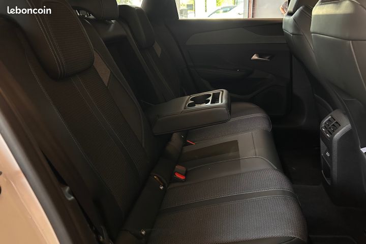 PEUGEOT 308 SW III BlueHDi 130ch S&S EAT8 Allure 130Ch Garantie 12 mois (image 19)