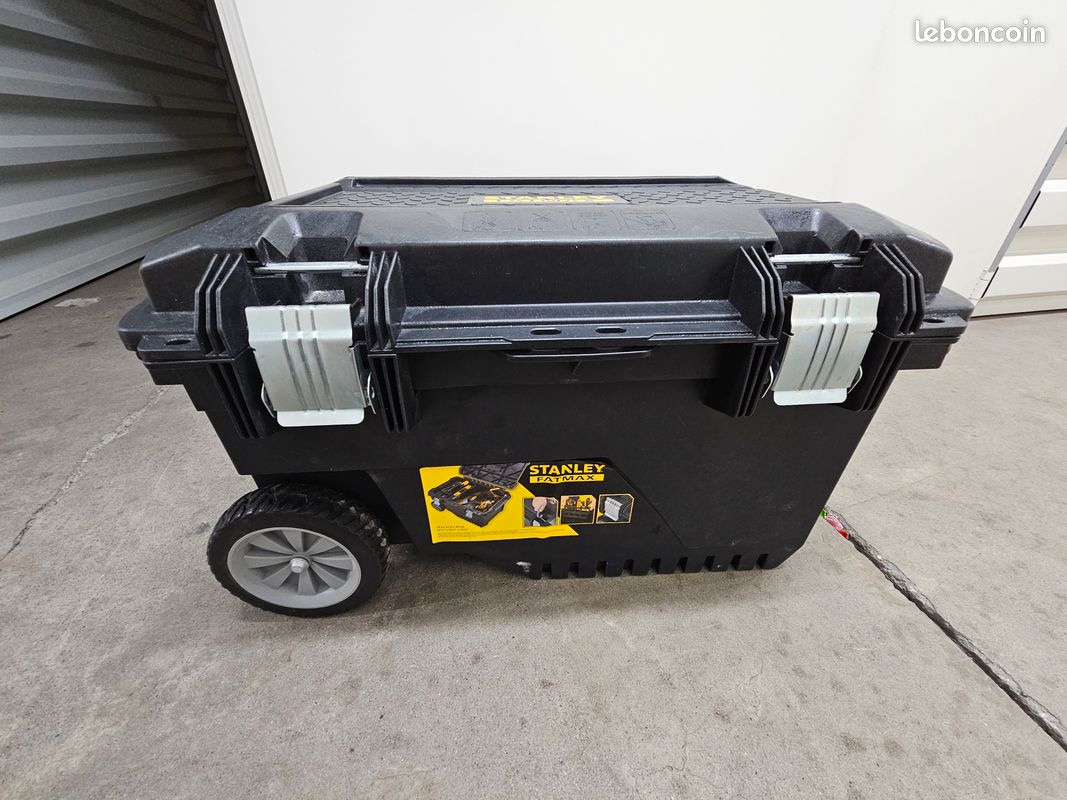 [NEUF] Coffre de chantier roulant Stanley FatMax 113L (image 1)