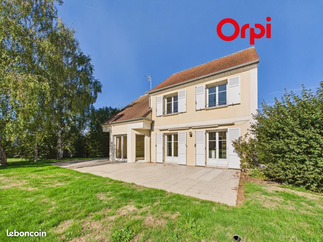 Maison 5 pièces 150 m² · à Bernay · 150 m² · 398 000 €