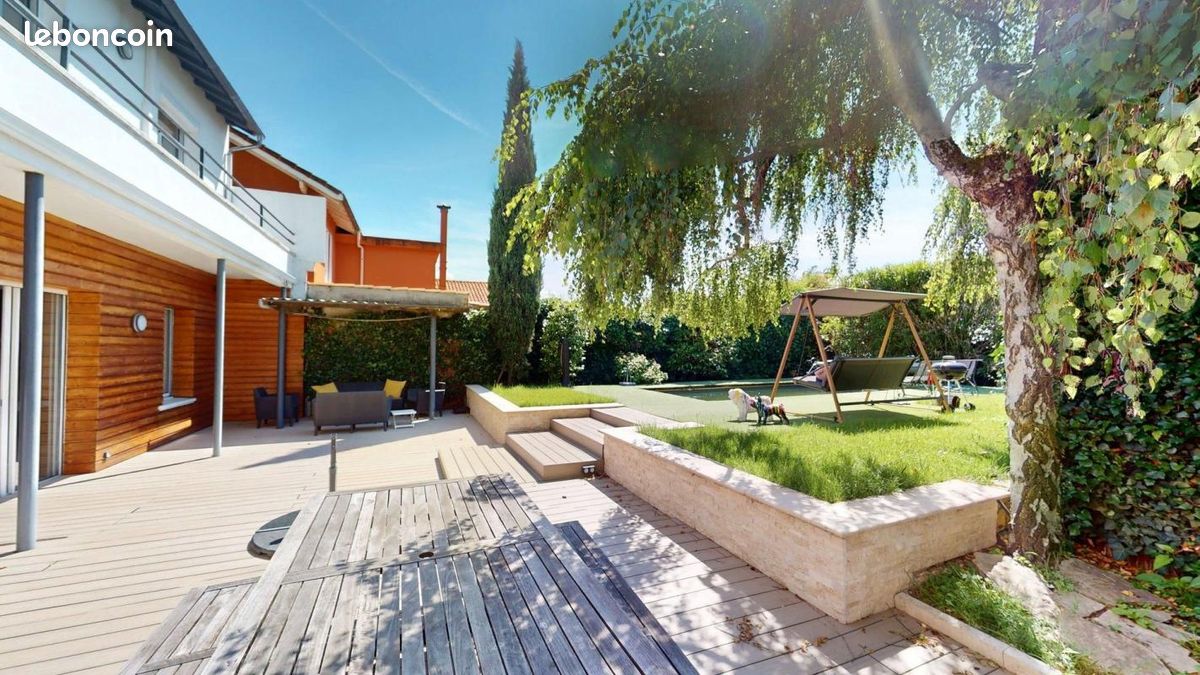 Maison 7 pièces 250 m² · à Toulouse · 250 m² · 920 000 €