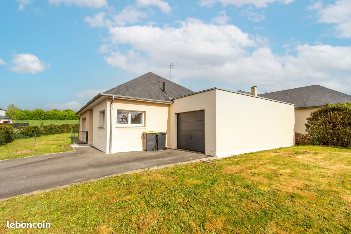 Maison 4 pièces 96 m² · à Laval · 96 m² · 890 €/mois