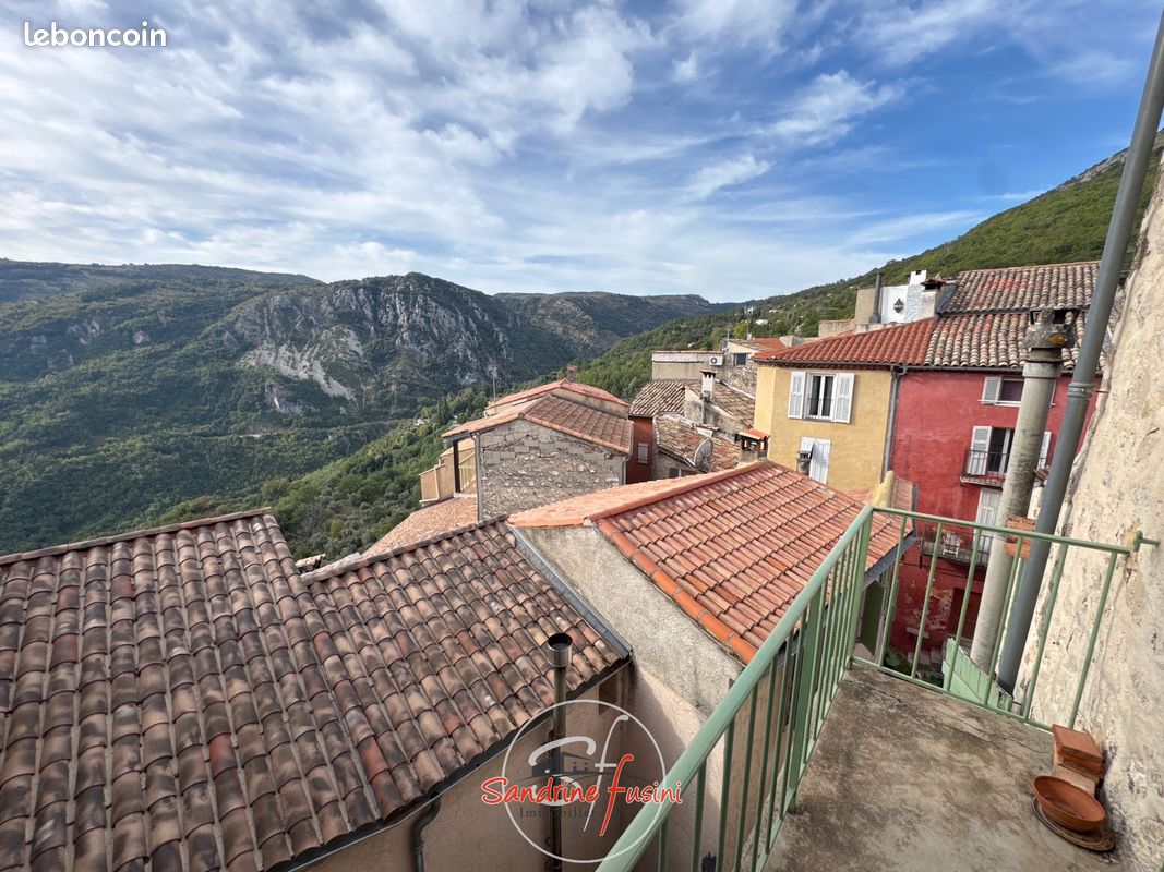 Maison 3 pièces 49 m² · à Bouyon · 49 m² · 150 000 €