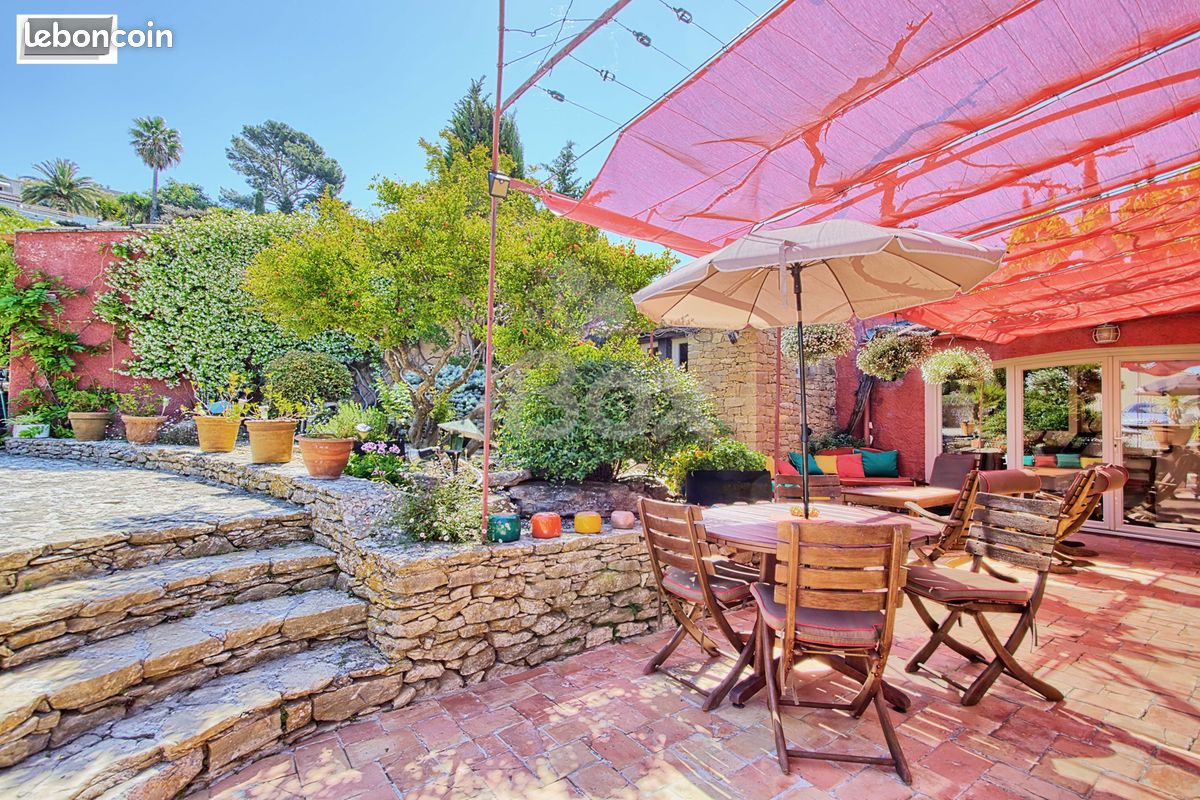 Propriété 7 pièces 250 m² (image 8)