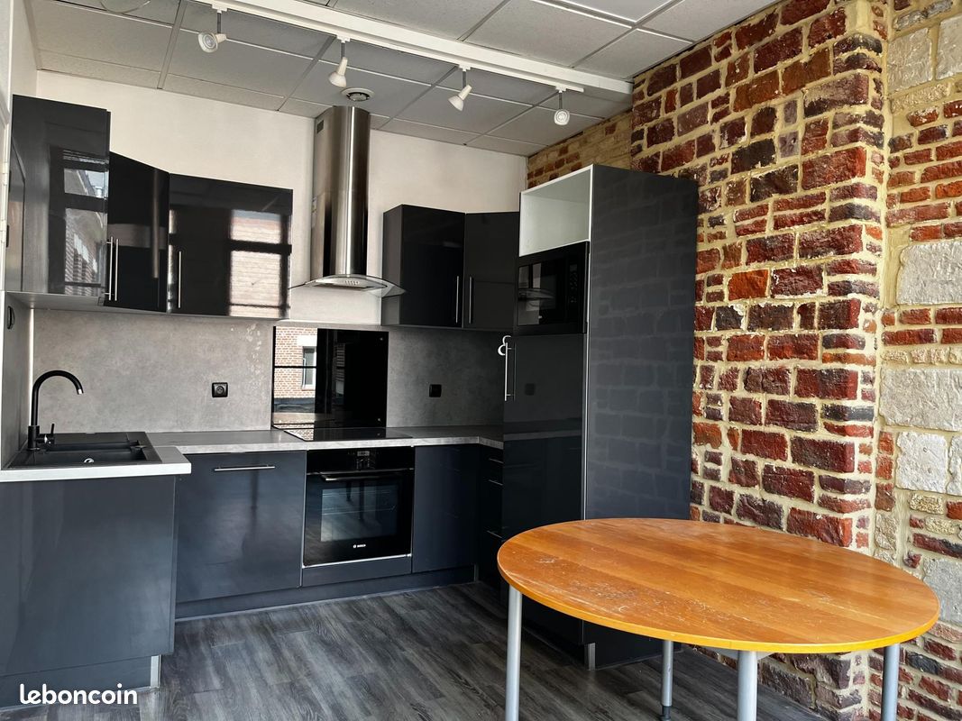 Appartement 5 pièces 139 m² · à Valenciennes · 139 m² · 1 120 €