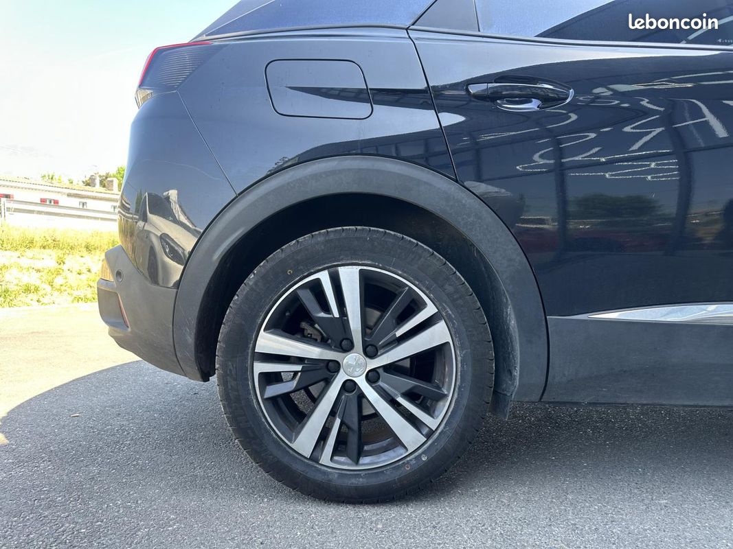 PEUGEOT 3008 1.5 BlueHDi S&S - 130 - BV EAT8 II Allure - GARANTIE 12 MOIS (image 10)