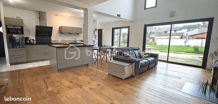 Maison 5 pièces 153 m²