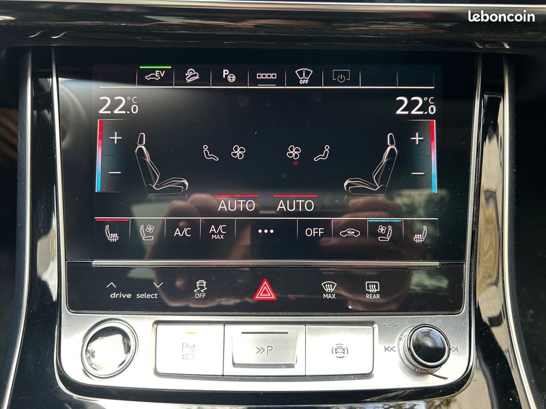 AUDI Q7 Q7 55 TFSI e 380 Tiptronic 8 Quattro Avus Extended/Apple Car Play/Caméra de recul/Caméra 360/Sièg (image 14)