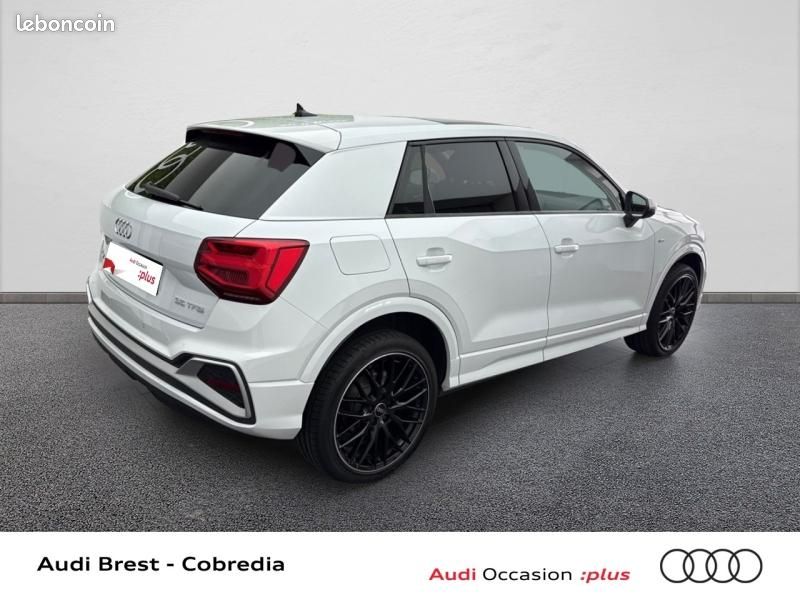 Audi Q2 35 TFSI 150ch S line S tronic 7 (image 4)
