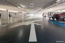 Place de parking à louer – Parking Indigo République Marseille · 100 €/mois