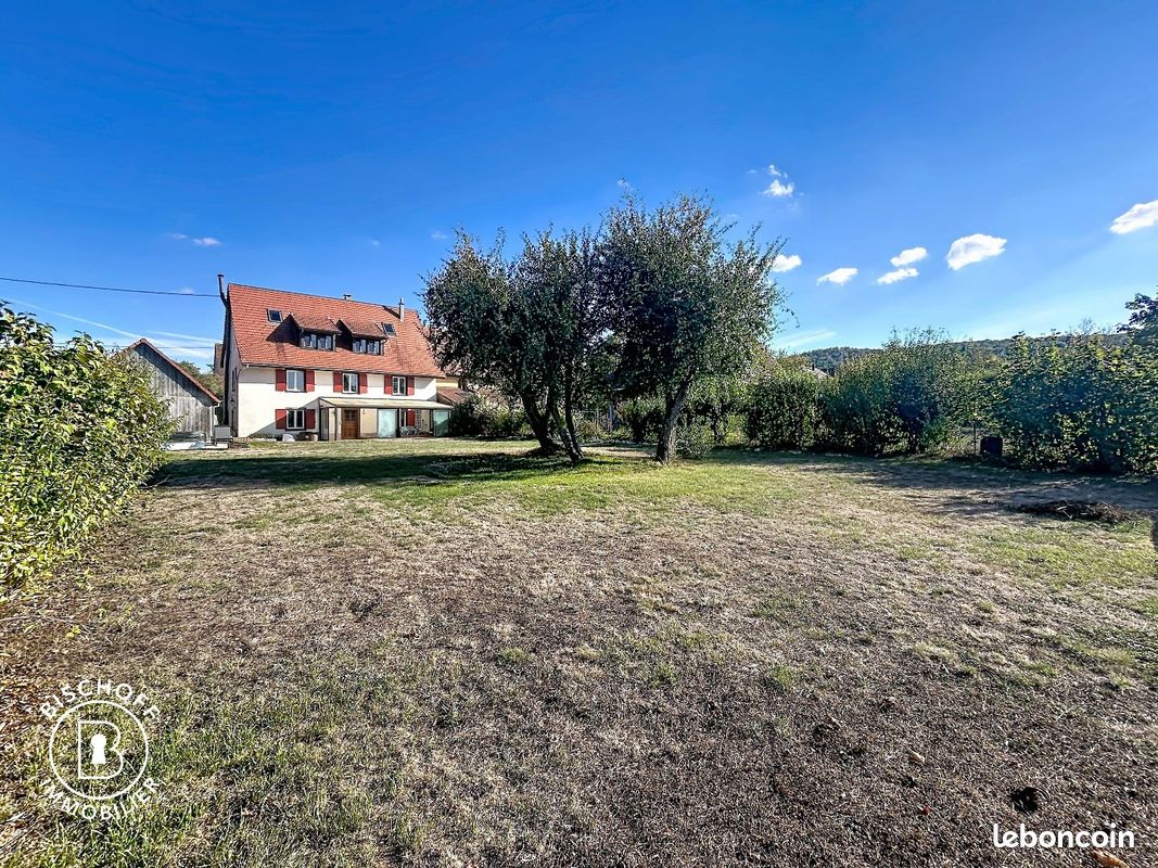Maison 7 pièces 242 m² · à Lutter · 242 m² · 477 750 €
