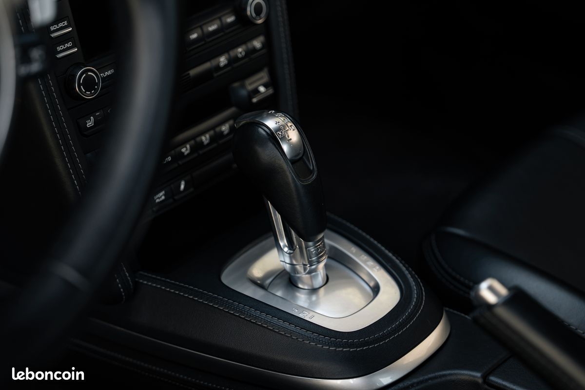 PORSCHE 911 (997) TURBO S 530cv | Sport Chrono | Toit Ouvrant | Cuir Étendu | à partir de 2050 /mois (image 8)