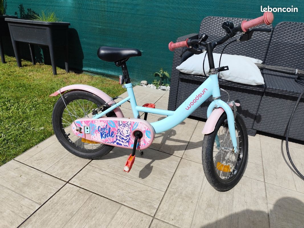 Vélo Fille Dino Bikes Little Heart 12 Pouces - Rose Avec Panier