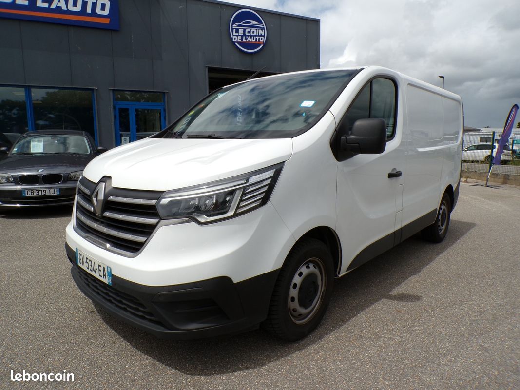 Renault Trafic III Fourgon 2.L 130CH L1H1 2T8 Grand Confort (image 1)