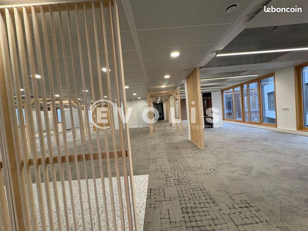 Bureaux 446 m² (image 11)