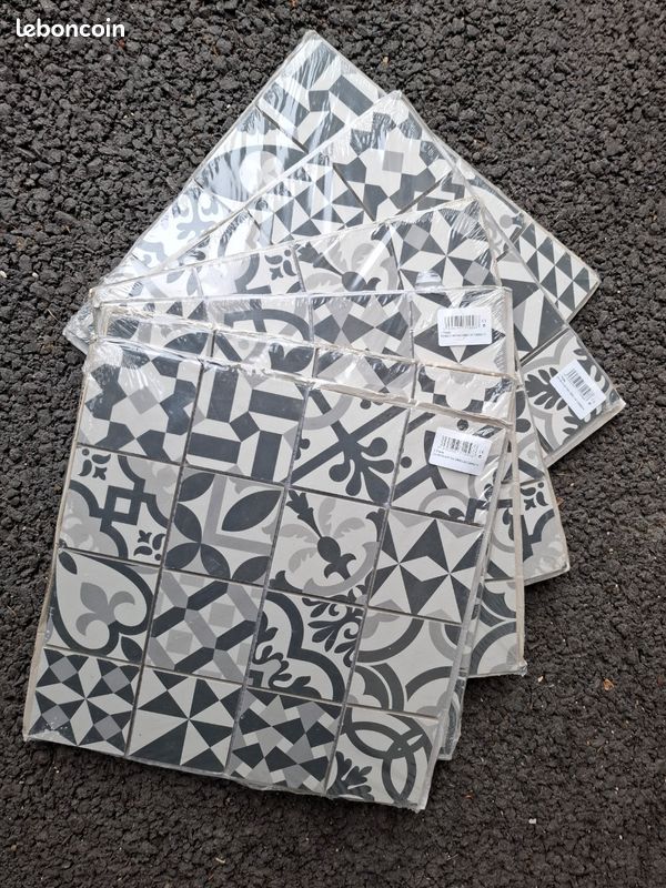 Carreaux décoratifs style ancien (image 1)