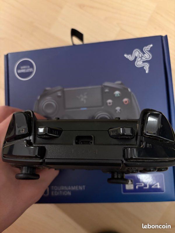 Manette razer raiju tournament édition Consoles
